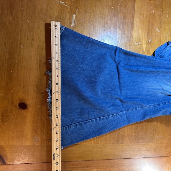 Judy Blue Bell Bottom Women's Jeans - Picture 7 of 10